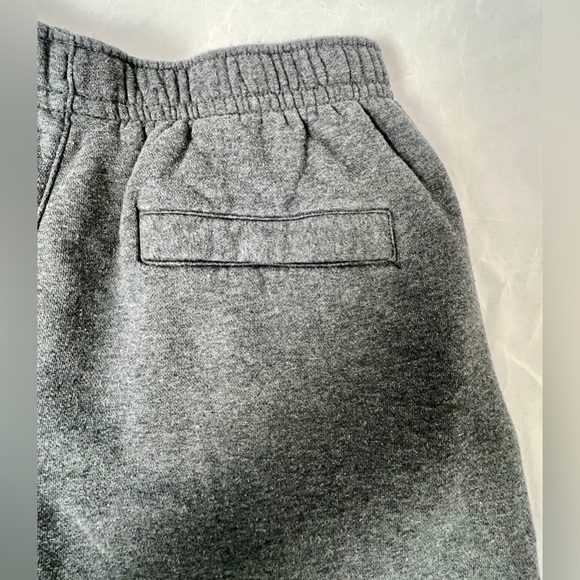 Lot of two Nike Sportswear Club Fleece shorts Size Medium - Picture 5 of 16